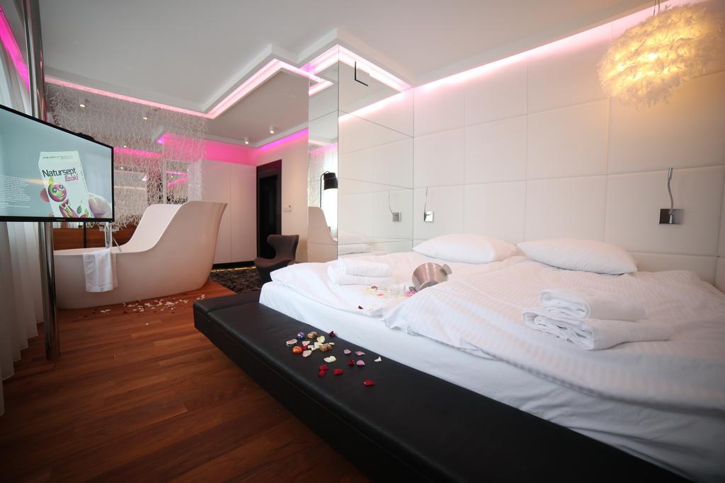 Hotel Martina Жнін Номер фото